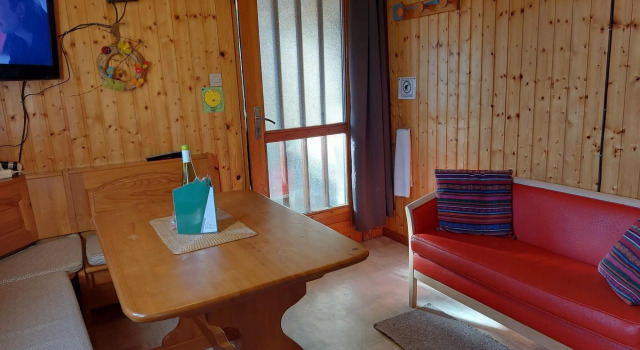 Apartment in Saint-Maurice-sur-Moselle with balcony