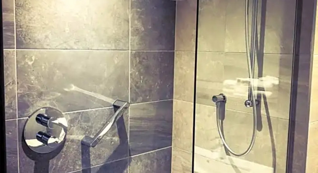 Номер Deluxe Maldron Hotel Belfast City