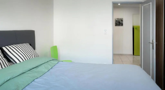 55 M²/ Chez Lorette/ 250m Lake/ Private Parking, Réserver Appartement Annecy-le-Vieux Lac d'Annecy, près de Moon Beach Annecy
