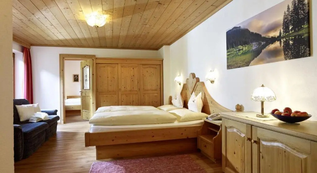 Люкс Hotel Traube