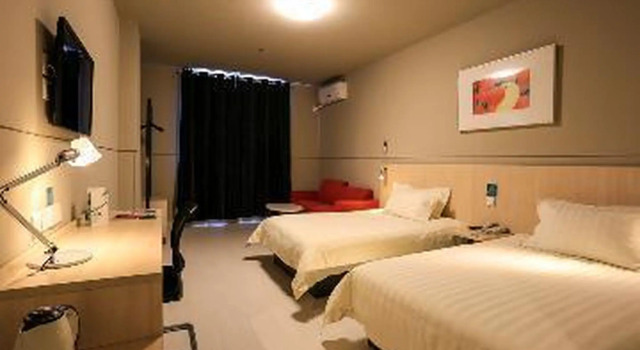 Номер Standard с видом на улицу Jinjiang Inn Suzhou Shihu International Education Park
