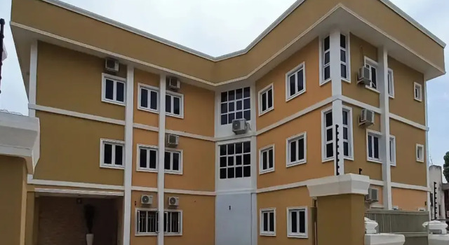 Kelvic Systems Apartments, Prenota Appartamento Hotel a Bwari con parcheggio, Parcheggio