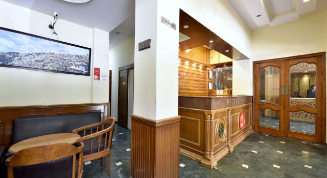 OYO 5268 Hotel Himland East