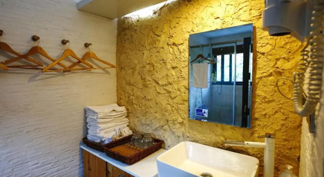 Семейный люкс с красивым видом из окна Nanjing Tulou Herongzhuang Inn