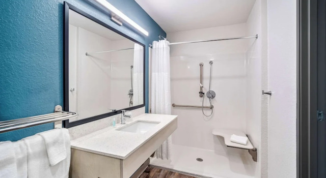 Люкс WoodSpring Suites Fort Myers - Cape Coral