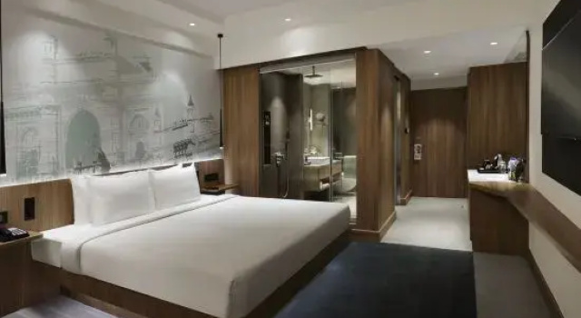Номер Premier Novotel Mumbai Juhu Beach