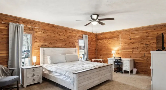 Коттедж с 4 комнатами Lakelife At Somerset 4 Bedroom Home