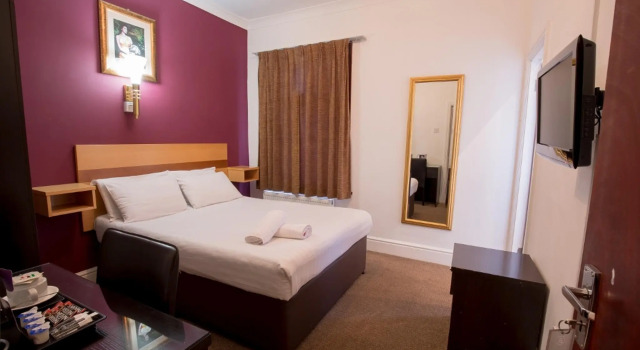 Номер Standard Banks Hotel