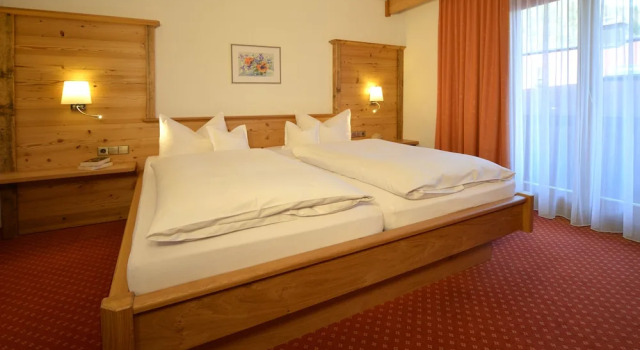 Gästehaus Kaindl, Varaa Hotelli Hotellit Baijeri pysäköinnillä, Pysäköinti