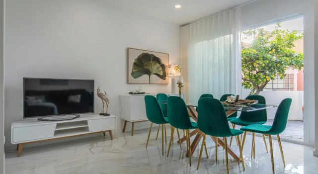Апартаменты Renovated 3BR Apartment by Lisbon Heart