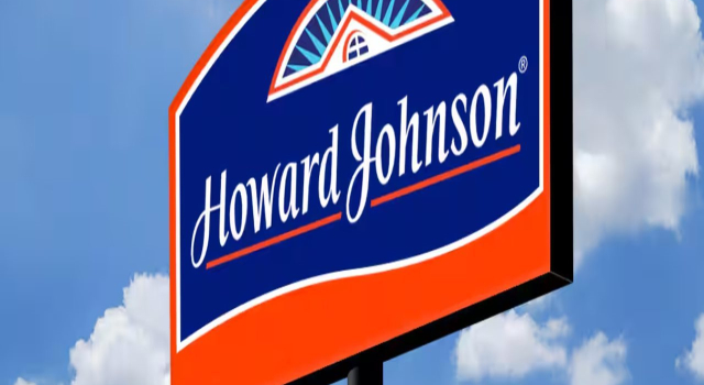 Howard Johnson by Wyndham Montpelier, Buchen Sie Hotel Holiday City Ohio