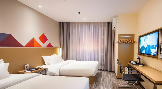 Borrman Hotel Guilin North Railway Station Hengda Square