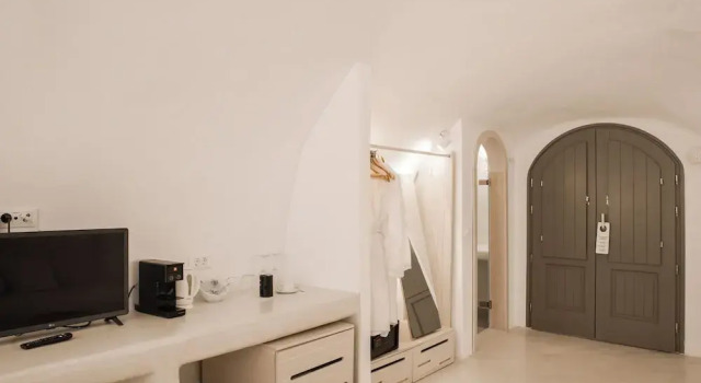 Люкс Outdoor Jacuzzi Signature Cave Athina Aperto Suites