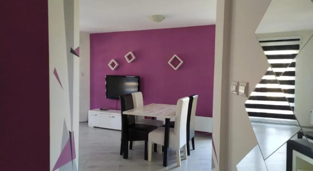 Apartment Triangle, Buchen Sie Ferienwohnung Divčibare Zentralserbien