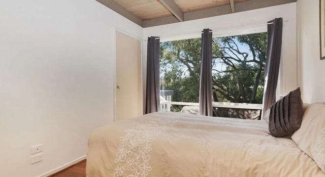 Get into The Groove, Book Hotel Rye 