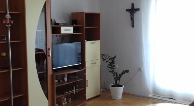 Spacious Apartment in Selce With Sea View