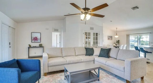 Коттедж Canal-front Cape Coral Home w/ Fire Pit, By Beach!