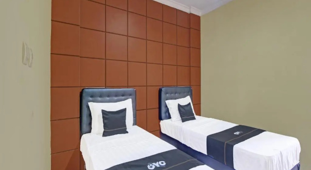 Deluxe Twin room Collection O 91666 Meyli Guesthouse