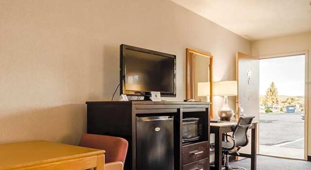 Номер Standard Econo Lodge Panguitch Near Bryce Canyon