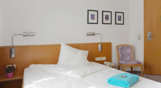 AKZENT Hotel Delitzsch, Book Hotel 3-stjernede hoteller i Delitzsch, 3*