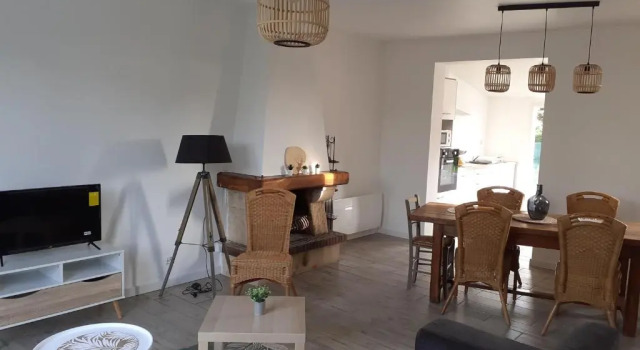 Коттедж Un air de Vacances, maison 3 chambres 6-8 personnes