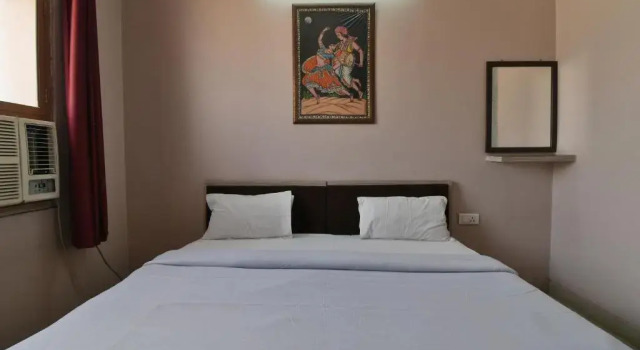 Spot on 40872 Sardar S.H Palace, Rezerwuj Hotel Dźajpur 