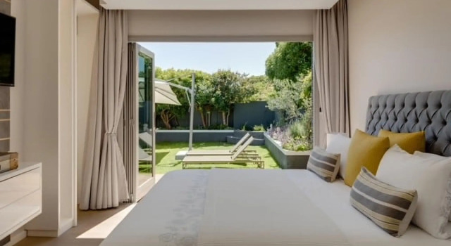 Element House - Contemporary and Upmarket Villa, Забронировать Вилла Коттеджи Cape Peninsula, Коттедж