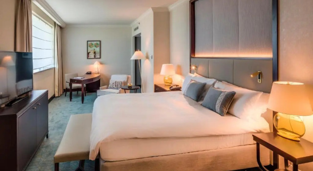 Двухместный номер клубный Classic Palace View InterContinental Warszawa by IHG