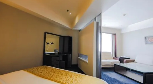 Люкс Business International Trade Hotel