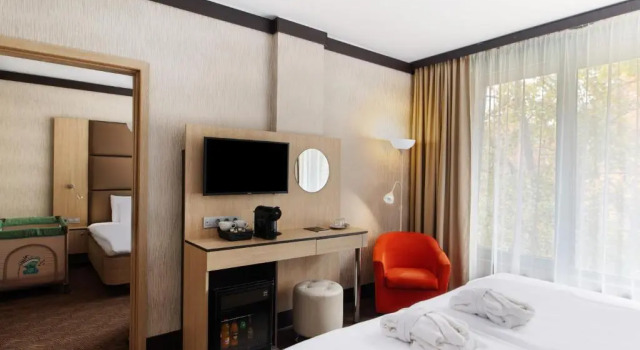 Portobello, Boek Hotel Esztergom 