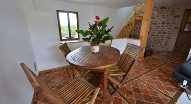 Maison de 2 chambres avec jardin amenage et wifi a Alligny en Morvan, Rezervovat Hotel Hotely v Morvan s parkováním, Parkování