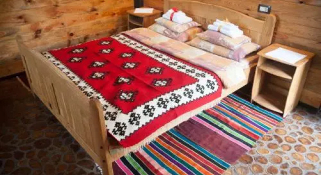 Etno Guest House Brestovi & vizija, Buchen Sie Pension Aranđelovac 