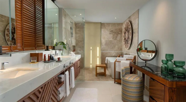 Двухместный люкс с частичным видом на океан Conrad Punta de Mita