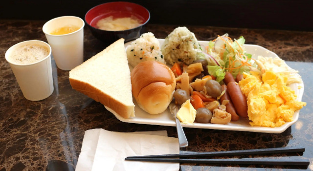 Toyoko Inn Nara Oji-eki Minami-guchi, Rezervovat Hotel Hotely v Ōji se snídaní, Snídaně