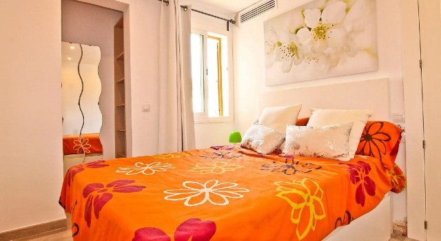 Lago Y Mar - Three Bedroom, Book Hotel Alcudia Majorca