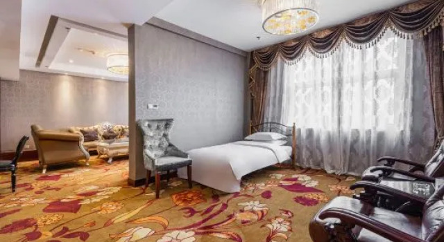 Люкс с 3 комнатами Yongdeng Jujia Hotel
