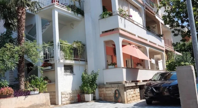 Apartment Ana With Sea View
