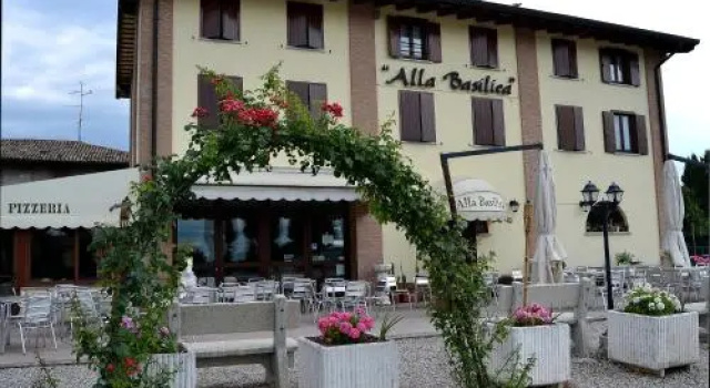 Alla Basilica