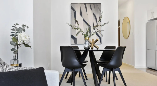 Newly refurbished penthouse apartment w carpark!, Забронировать Апартаменты/квартира Отели Окленда с парковкой, рядом с Парк Окленд-Домен, Парковка