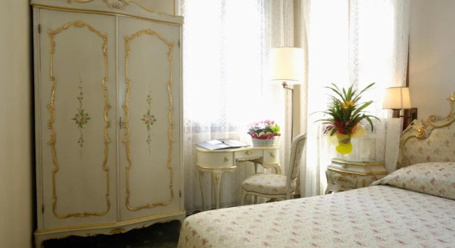Номер Economy Albergo Basilea