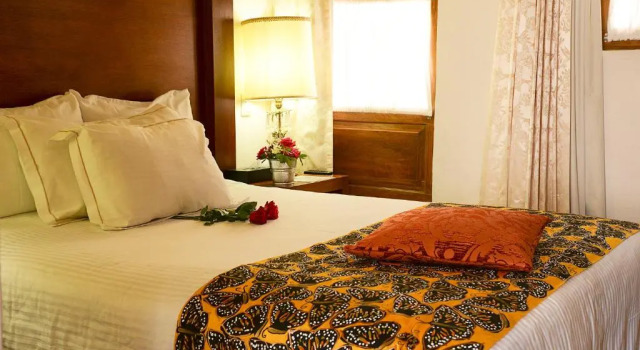 Полулюкс El Serafin Hotel Boutique