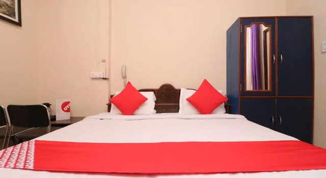 OYO 26582 Hotel Kings, Rezerwuj Hotel Hotele w Rajasthan z parkingiem, Parking
