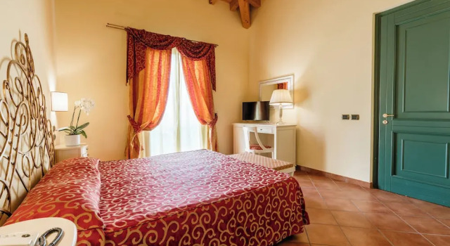 Номер Deluxe с балконом и с видом на озеро Villa Sofia Hotel