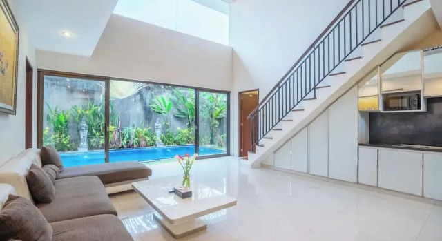 Вилла с 6 комнатами Swiss-Belvillas Umalas