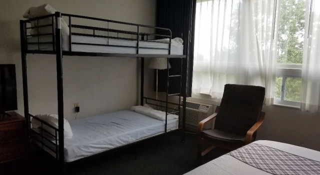 Номер Standard Travelodge by Wyndham Lake George NY