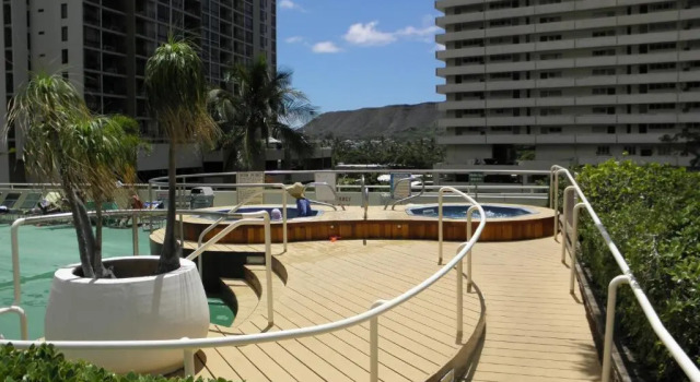31st Fl. Ocean View 1 Block to Beach Parking, Забронировать Апартаменты/квартира Апартаменты Гонолулу, рядом с Royal Hawaiian Theater Legends in Concert Waikiki, Апартаменты/квартира