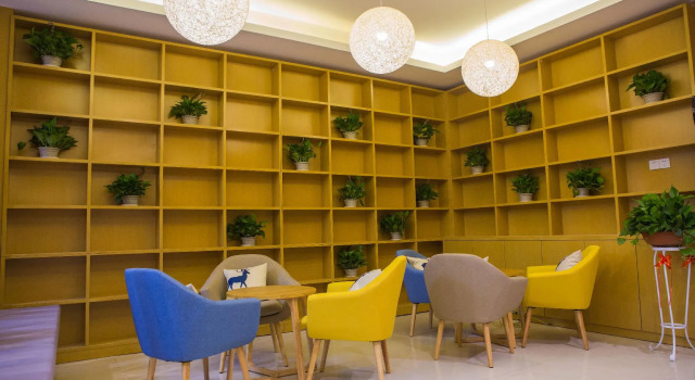 Elan Inn Qianjiang Dongfang Road Art Academy, Boek Hotel Qianjiang Hubei