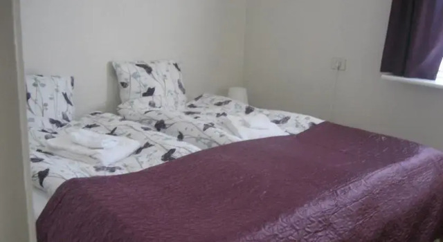Guesthouse Hlídartún 1, Rezervovat Apartmán Hotely v East Iceland s parkováním, Parkování
