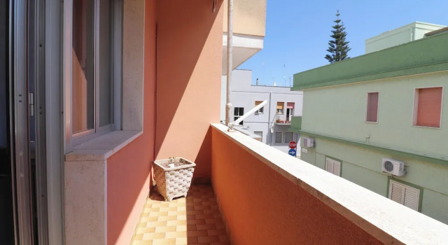 Isabel's House in Otranto 10 Seats