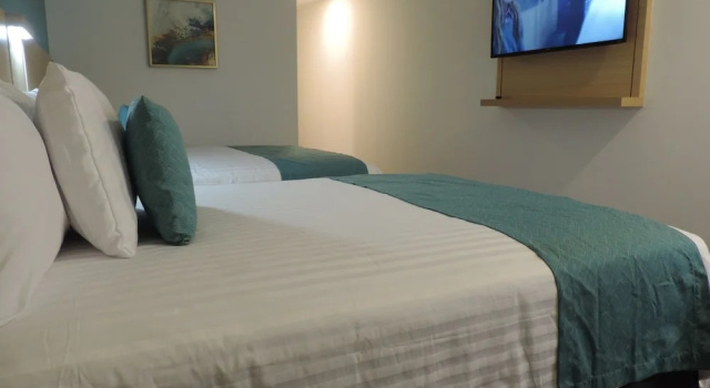 Четырёхместный номер Standard Hotel Plaza Sol Veracruz